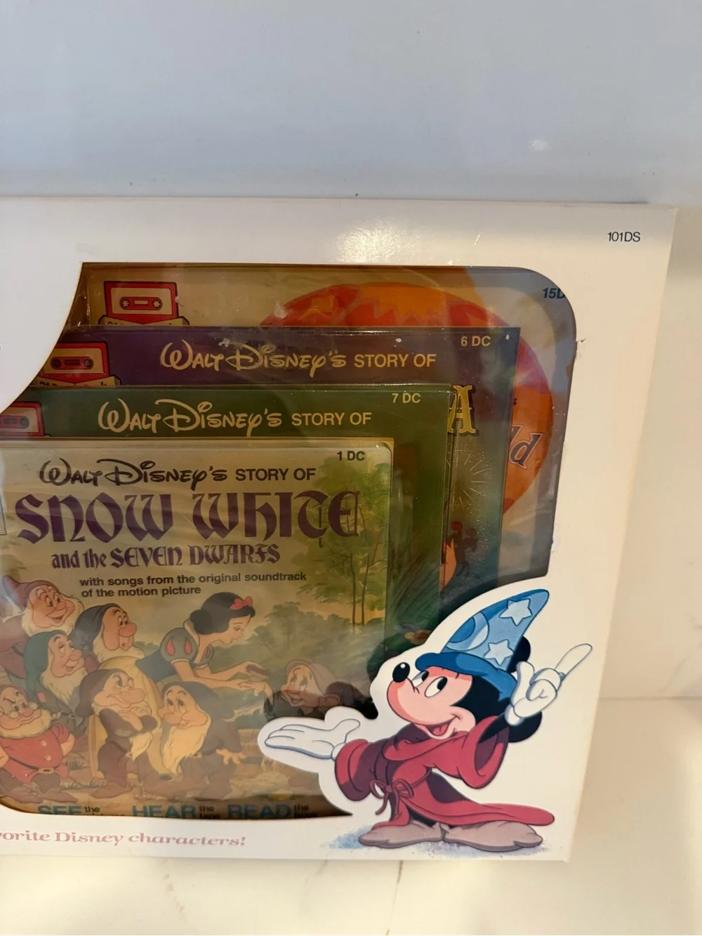 Walt Disney Read-Along Cassettes 4-Story Fantasy Gift Pack - White vintage